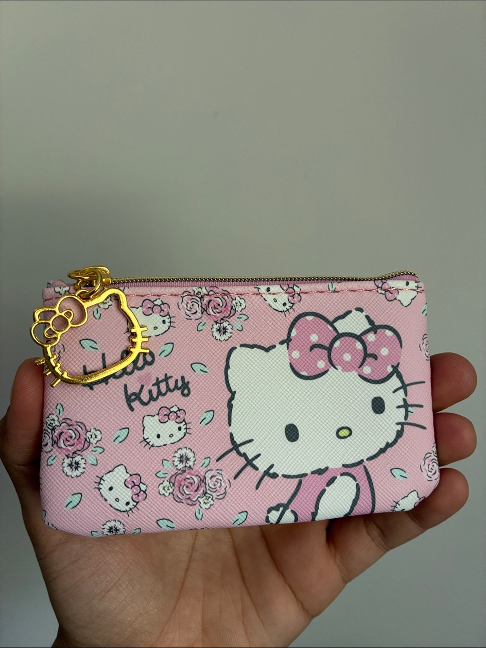 5/$25 🎀Hello Kitty Pink Floral Coin Purse with Gold Charm